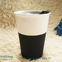 Single-Wall Ceramic Cup with Silicone lid & Band