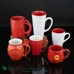 Red Color Glazed Ceramic Mugs