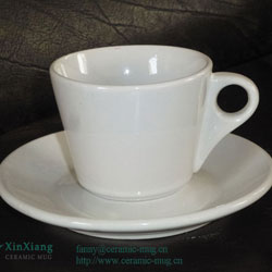 220cc Glazed Ceramic Coffee Cup & Saucer