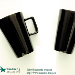 Black High Color Glazed Ceramic Mugs