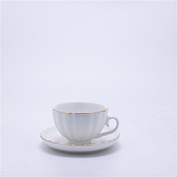 hot sale ceramic ceramic cup and saucer set