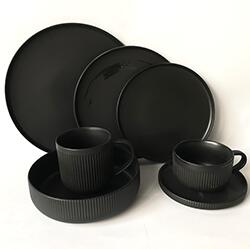 Hunan hualian new arrival Popular style ceramic custom glazing stoneware dinnerset 