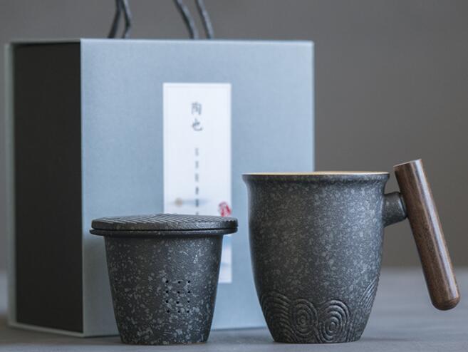 Wooden handle Mug ceramic tea cup with filter screen