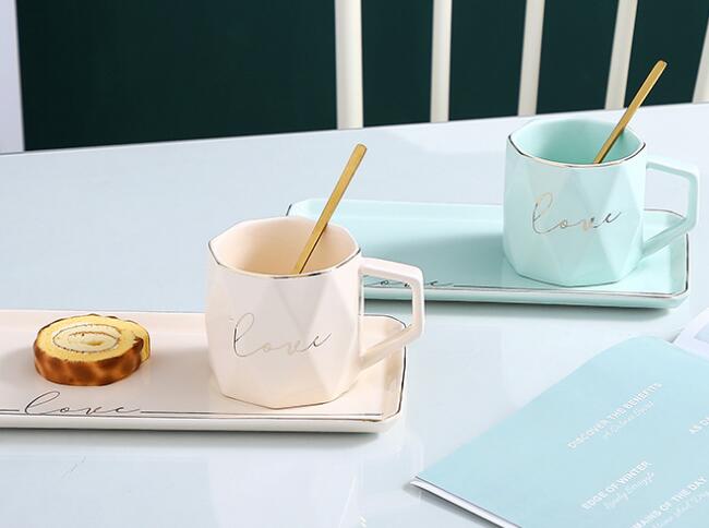 Diamond ceramic coffee cup with tray