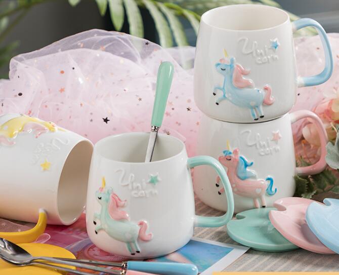 Cartoon Unicorn couple ceramic coffee cup with lid