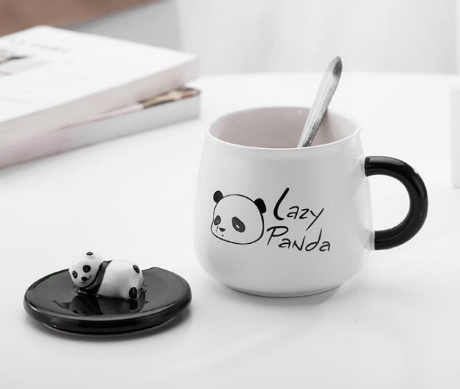 Gift ceramic cup hand painted panda cartoon water cup with cover