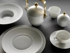 The factory supplies the hotel's advanced ceramic tableware