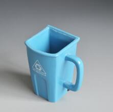 Square ceramic cup supplied by the manufacturer